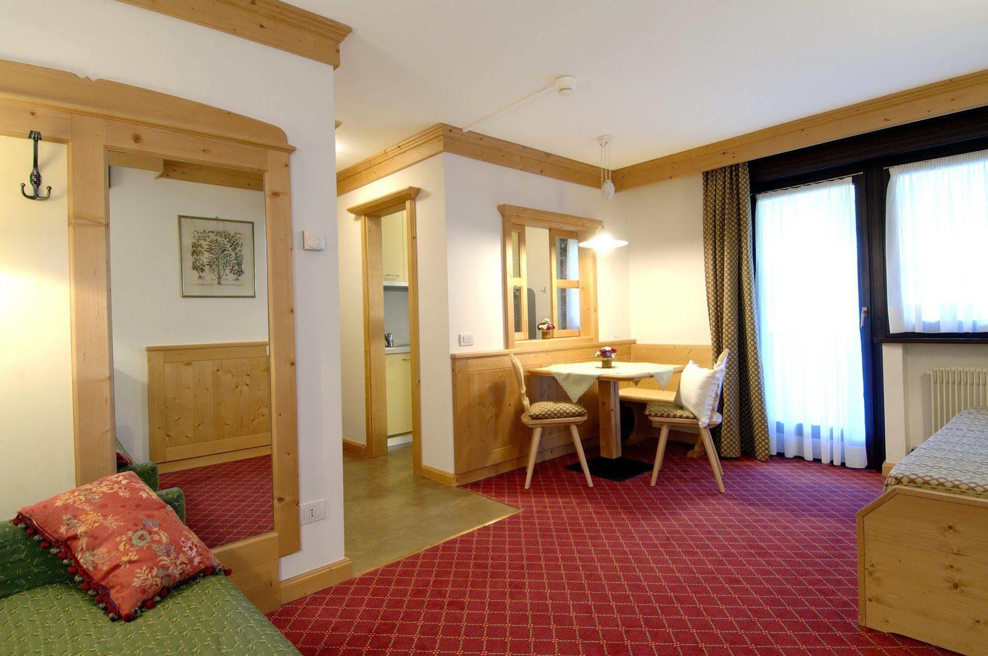 Residence Lastei San Martino Di Castrozza Esterno foto